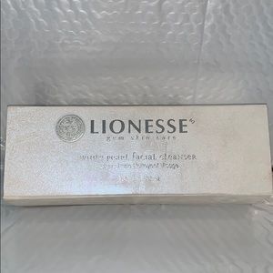 Lionesse Gem Skin Care